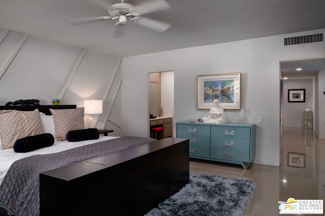 2324 Camino Vida, Palm Springs, CA 92264