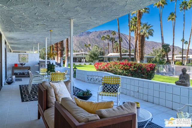 2324 Camino Vida, Palm Springs, CA 92264