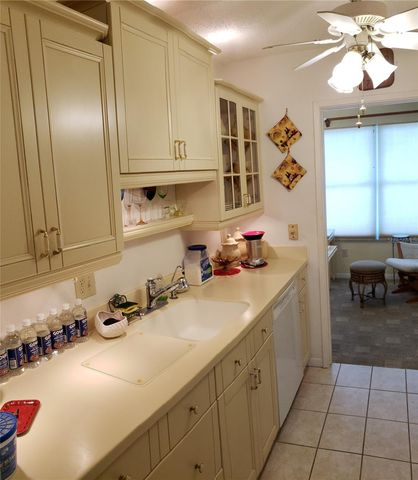 5935 30TH AVENUE S 307, Gulfport, FL 33707