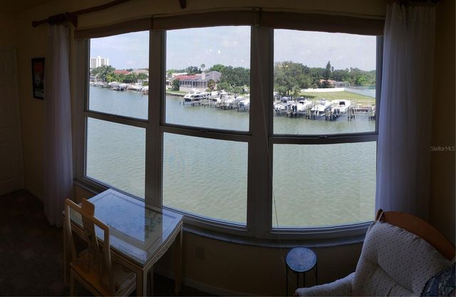 5935 30TH AVENUE S 307, Gulfport, FL 33707