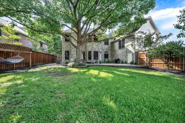 3303 Stonehenge Drive, Richardson, TX 75082