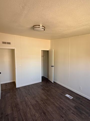 1211 Avenue M, Levelland, TX 79336