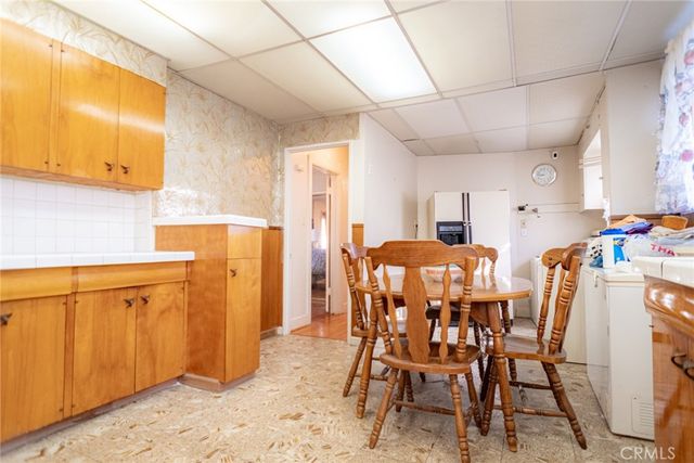 5934 Madden, Los Angeles, CA 90043