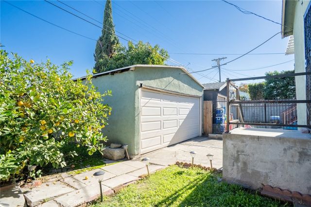 5934 Madden, Los Angeles, CA 90043