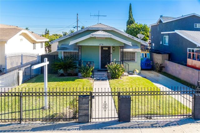 5934 Madden, Los Angeles, CA 90043