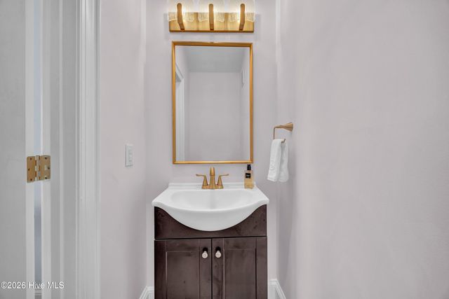 1751 Signature Place, Wilmington, NC 28405