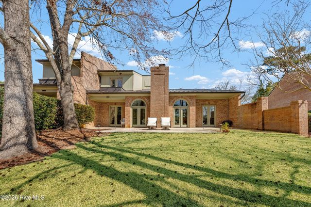 1751 Signature Place, Wilmington, NC 28405