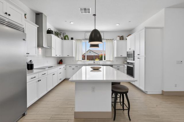 20123 Pescara Lane, Friant, CA 93626