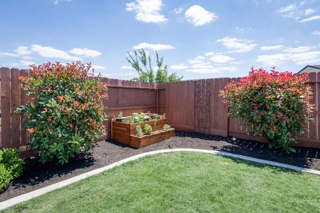 20123 Pescara Lane, Friant, CA 93626
