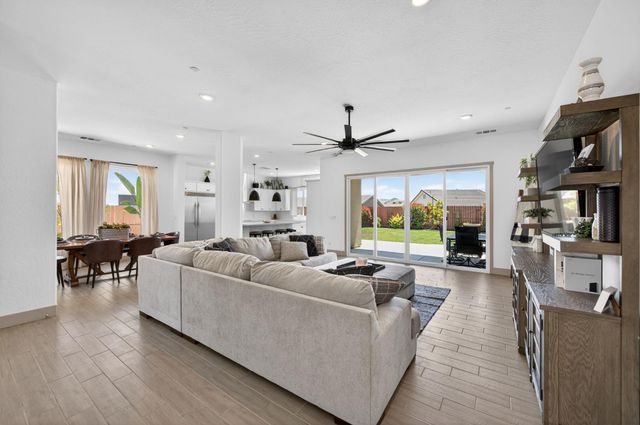 20123 Pescara Lane, Friant, CA 93626