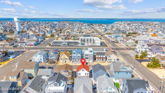 8 Nichols Avenue, Ortley Beach, NJ 08751