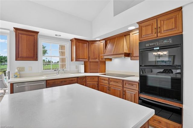16031 Forest Oaks DR, Fort Myers, FL 33908