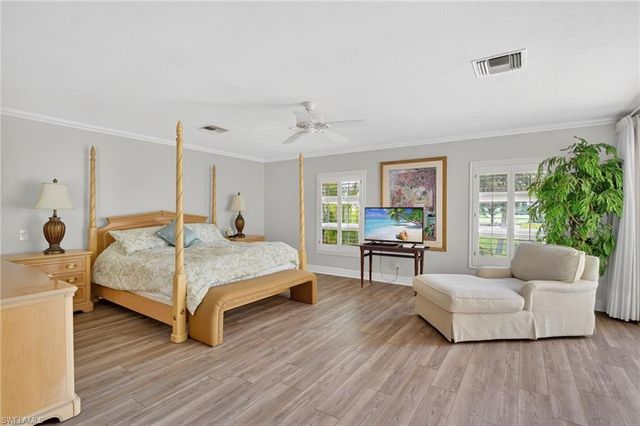16031 Forest Oaks DR, Fort Myers, FL 33908