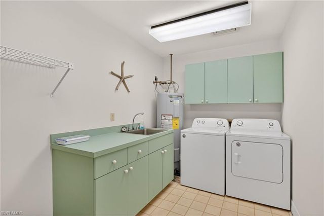 16031 Forest Oaks DR, Fort Myers, FL 33908