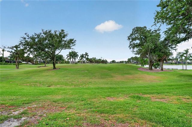 16031 Forest Oaks DR, Fort Myers, FL 33908