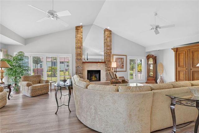 16031 Forest Oaks DR, Fort Myers, FL 33908