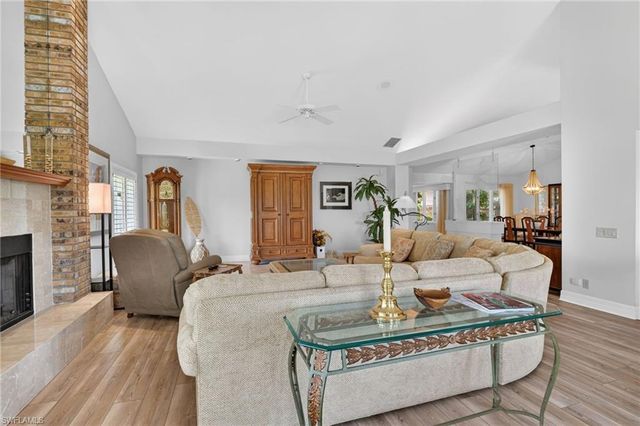 16031 Forest Oaks DR, Fort Myers, FL 33908