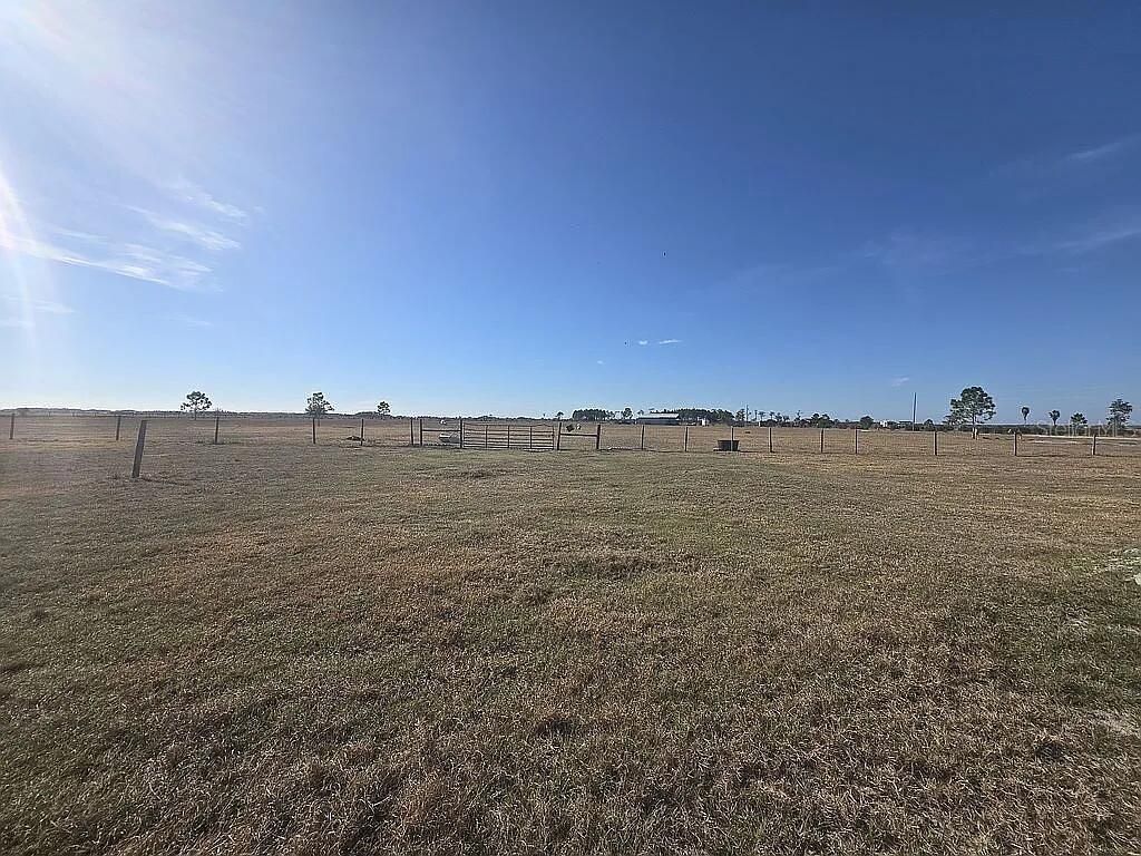 707 CHIHUAHUA ROAD, Sebring, FL 33870