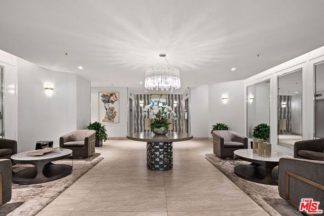 2132 Century Park Lane 103, Los Angeles, CA 90067