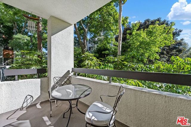 2132 Century Park Lane 103, Los Angeles, CA 90067
