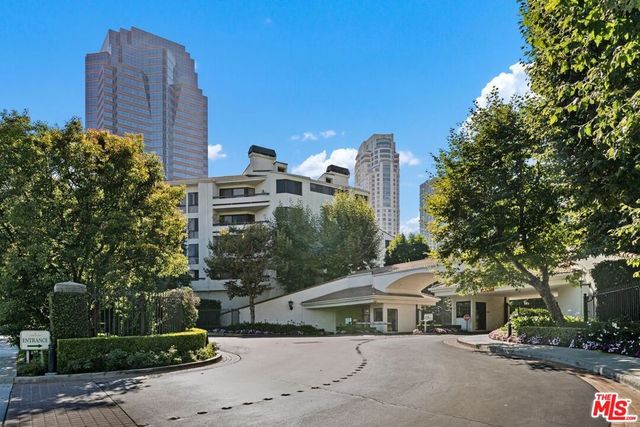 2132 Century Park Lane 103, Los Angeles, CA 90067