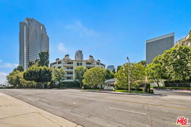 2132 Century Park Lane 103, Los Angeles, CA 90067