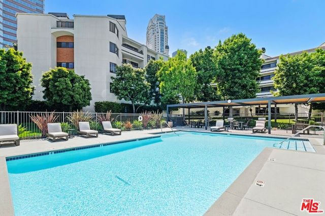2132 Century Park Lane 103, Los Angeles, CA 90067