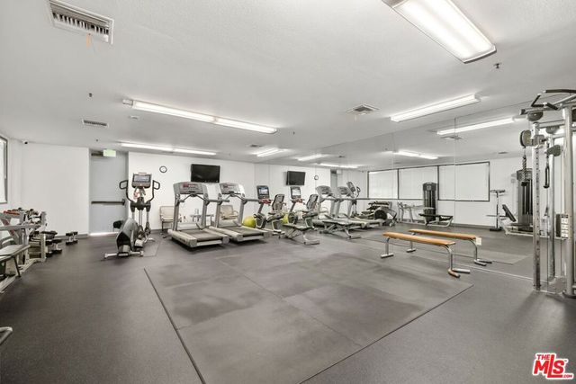 2132 Century Park Lane 103, Los Angeles, CA 90067