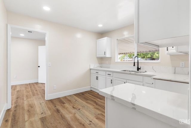 710 Washington Avenue, Bakersfield, CA 93308