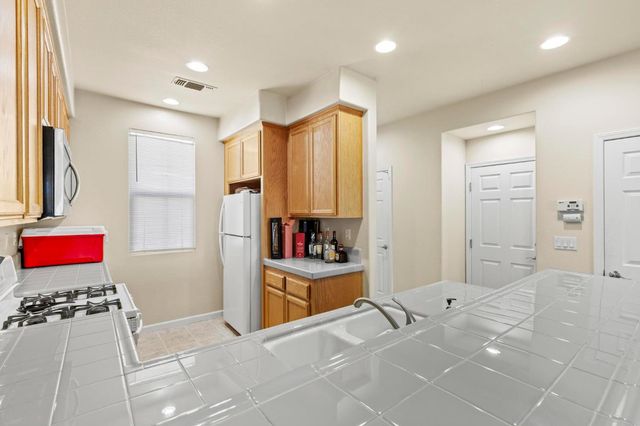 3994 Martis St, West Sacramento, CA 95691