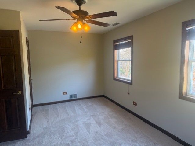 16 N Fairlawn Avenue, Mundelein, IL 60060