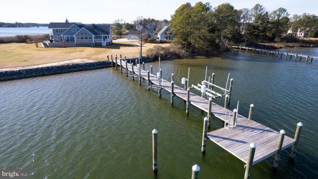 5202 HERON RD, Cambridge, MD 21613