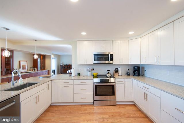 5202 HERON RD, Cambridge, MD 21613