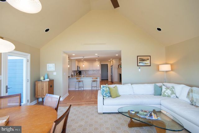 5202 HERON RD, Cambridge, MD 21613