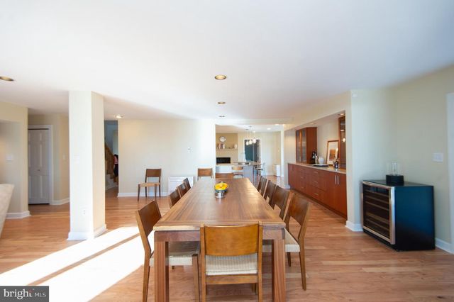 5202 HERON RD, Cambridge, MD 21613