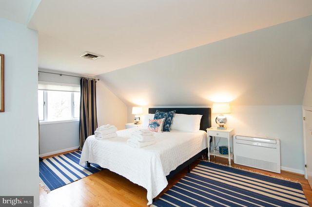 5202 HERON RD, Cambridge, MD 21613