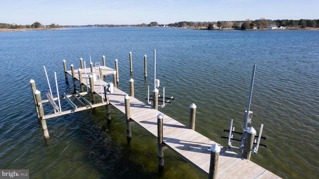 5202 HERON RD, Cambridge, MD 21613