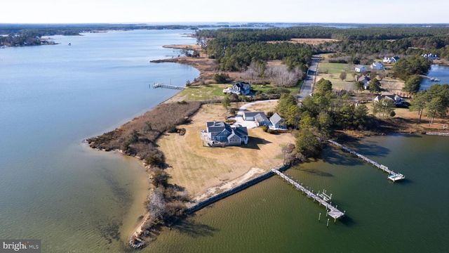 5202 HERON RD, Cambridge, MD 21613