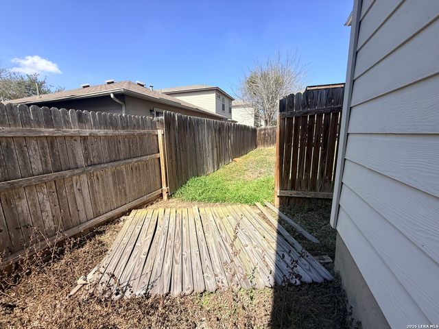 91 Booker Palm, San Antonio, TX 78239