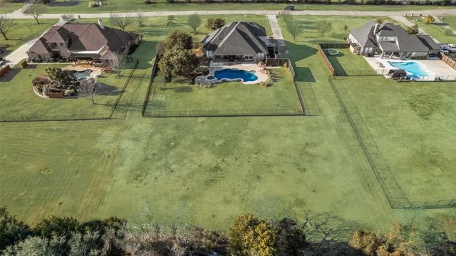 109 Fairfield Drive, Mclendon Chisholm, TX 75032