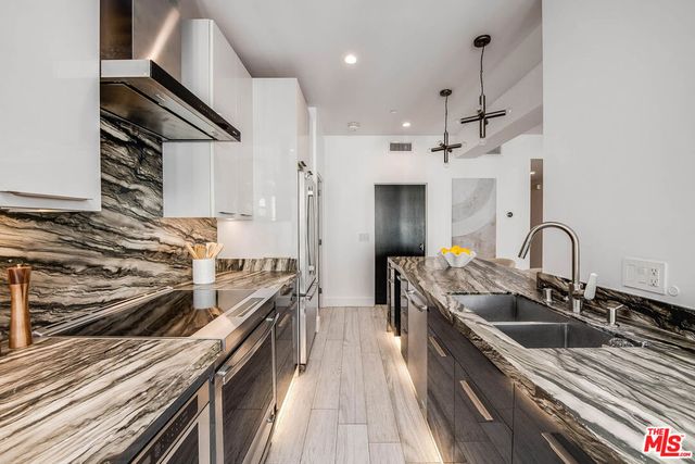 10790 Wilshire Boulevard 504, Los Angeles, CA 90024