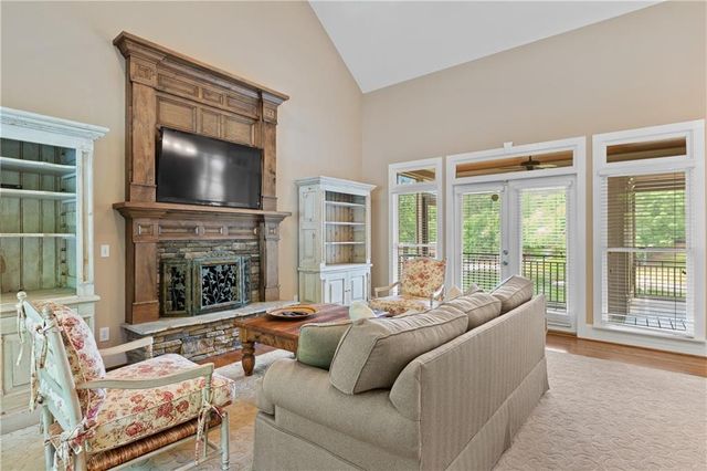 1041 Fox Chase Run, Greensboro, GA 30642