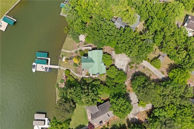 1041 Fox Chase Run, Greensboro, GA 30642
