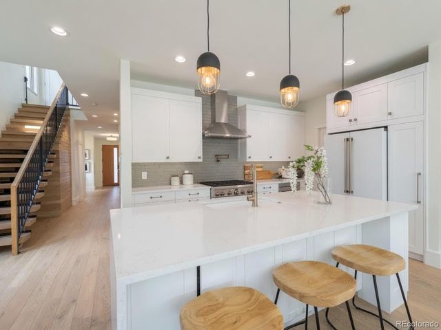 2234 W Parkhill Avenue, Littleton, CO 80120