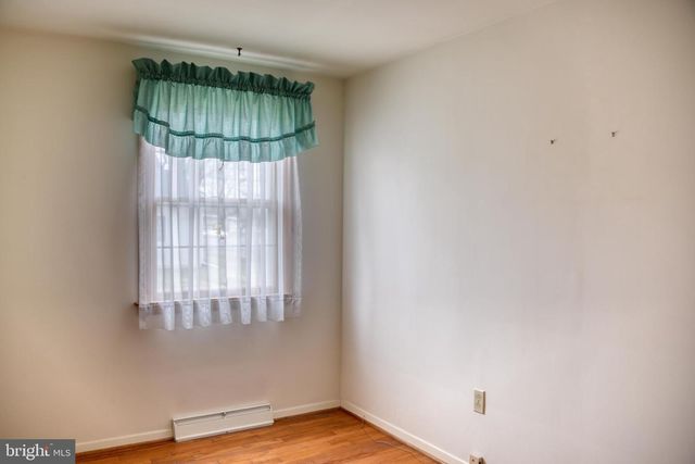 420 E MAPLE ST, Cleona, PA 17042