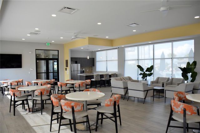 6877 WILSON HAMMOCK AVENUE, Groveland, FL 34736