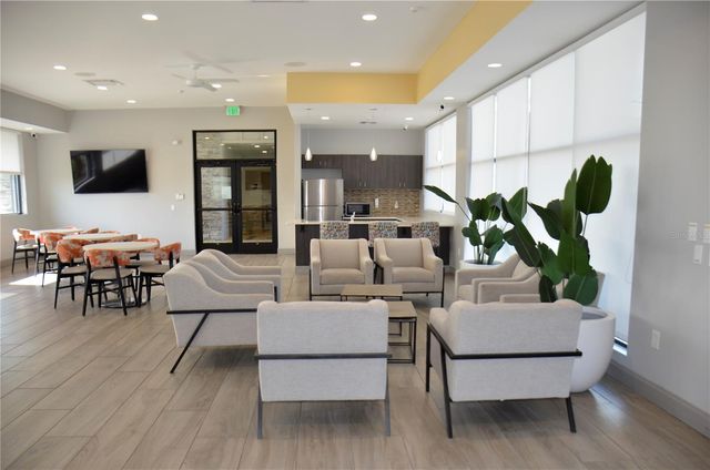 6877 WILSON HAMMOCK AVENUE, Groveland, FL 34736