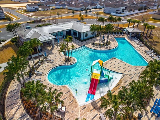 6877 WILSON HAMMOCK AVENUE, Groveland, FL 34736