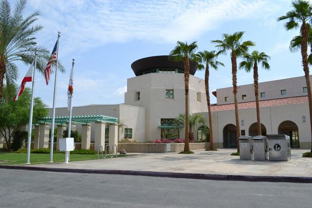 49091 Washington Street, La Quinta, CA 92253