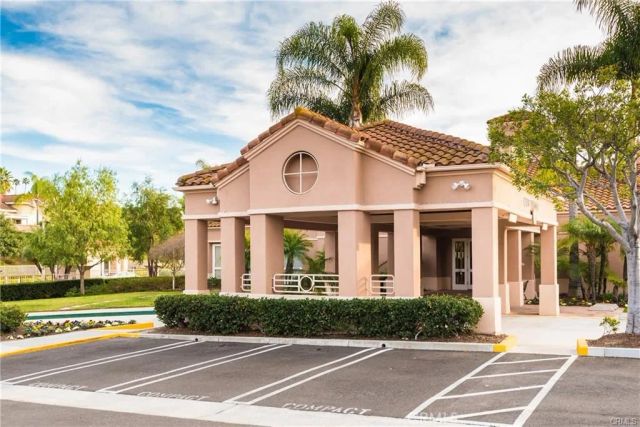 21422 Canaria, Mission Viejo, CA 92692